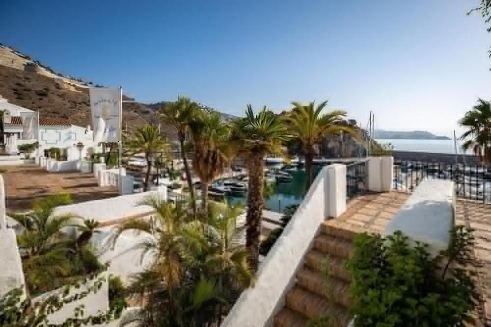 Apartamentos Marina Villages La Herradura  Buitenkant foto
