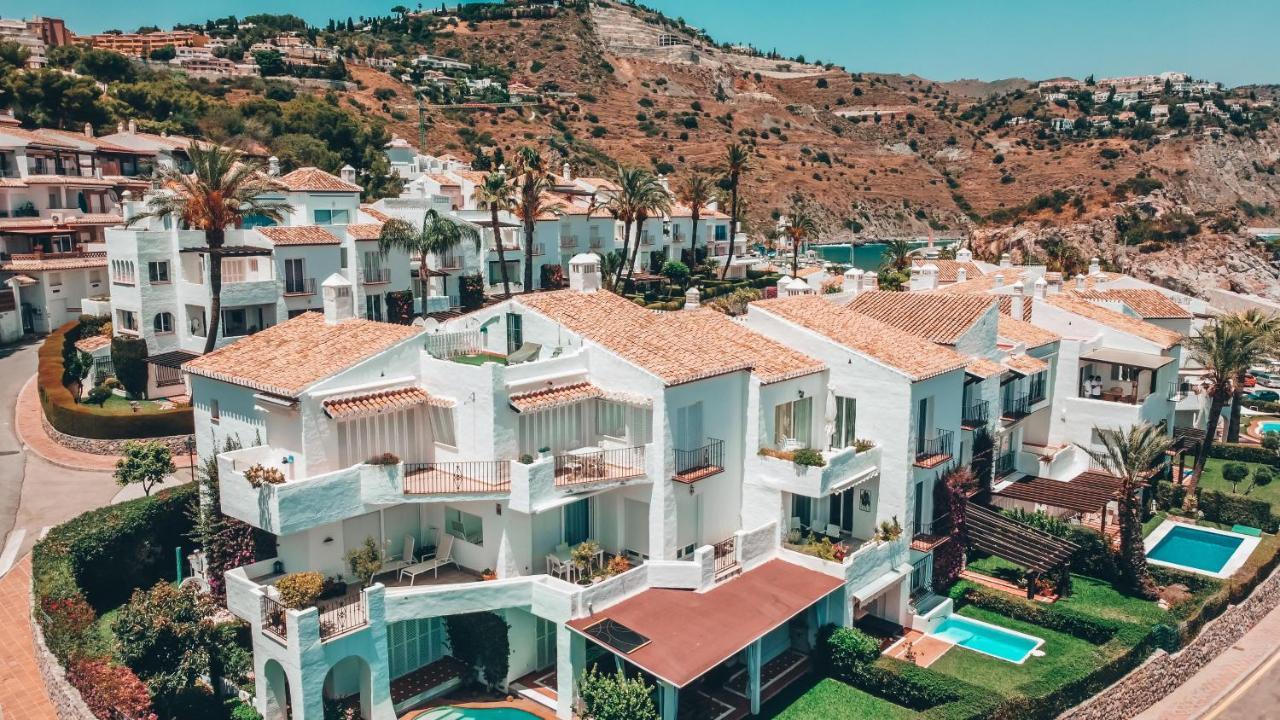 Apartamentos Marina Villages La Herradura  Buitenkant foto