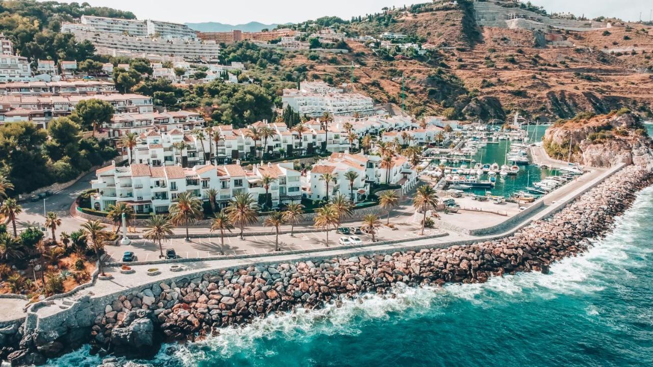 Apartamentos Marina Villages La Herradura  Buitenkant foto