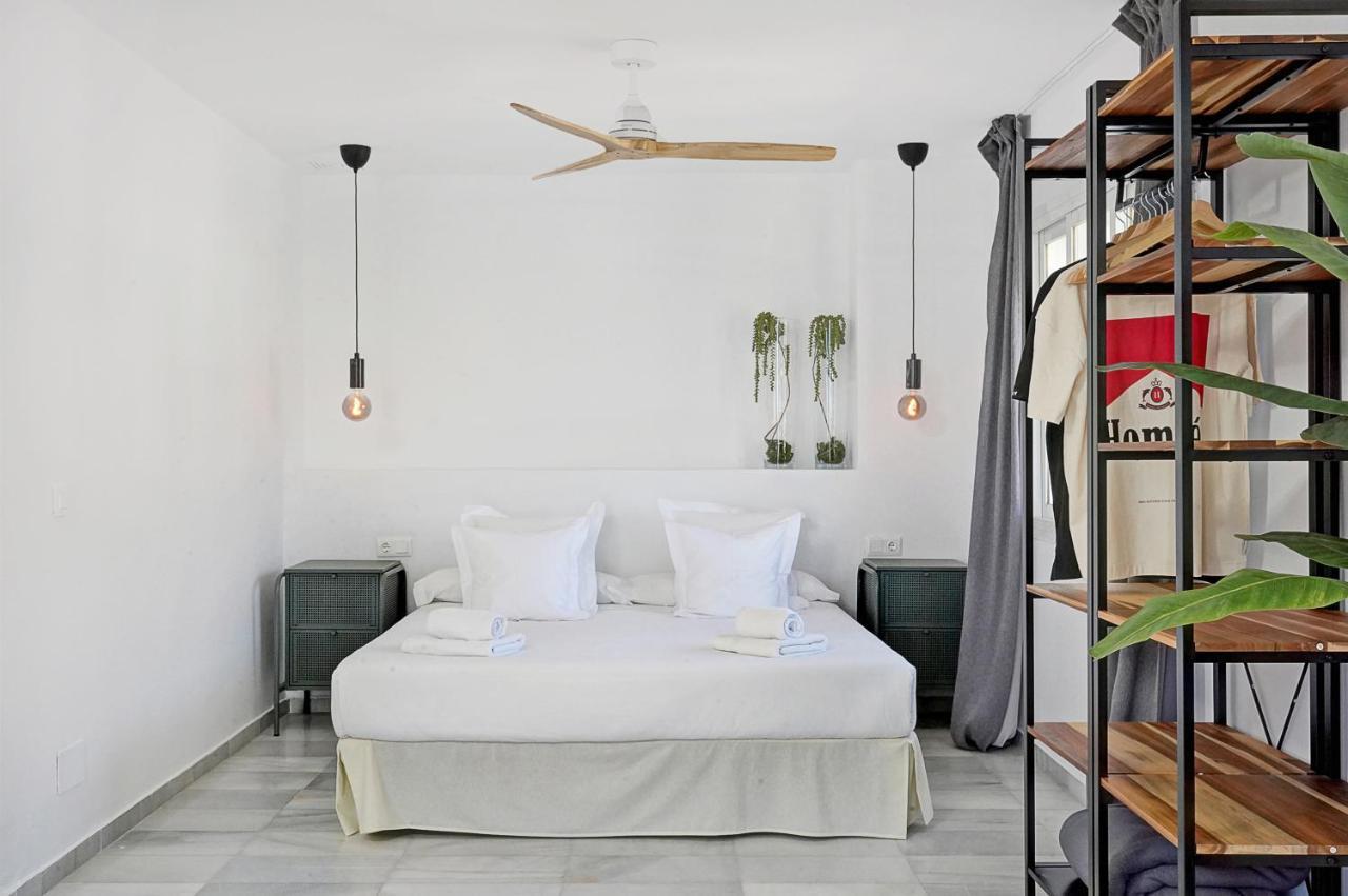 Apartamentos Marina Villages La Herradura  Buitenkant foto